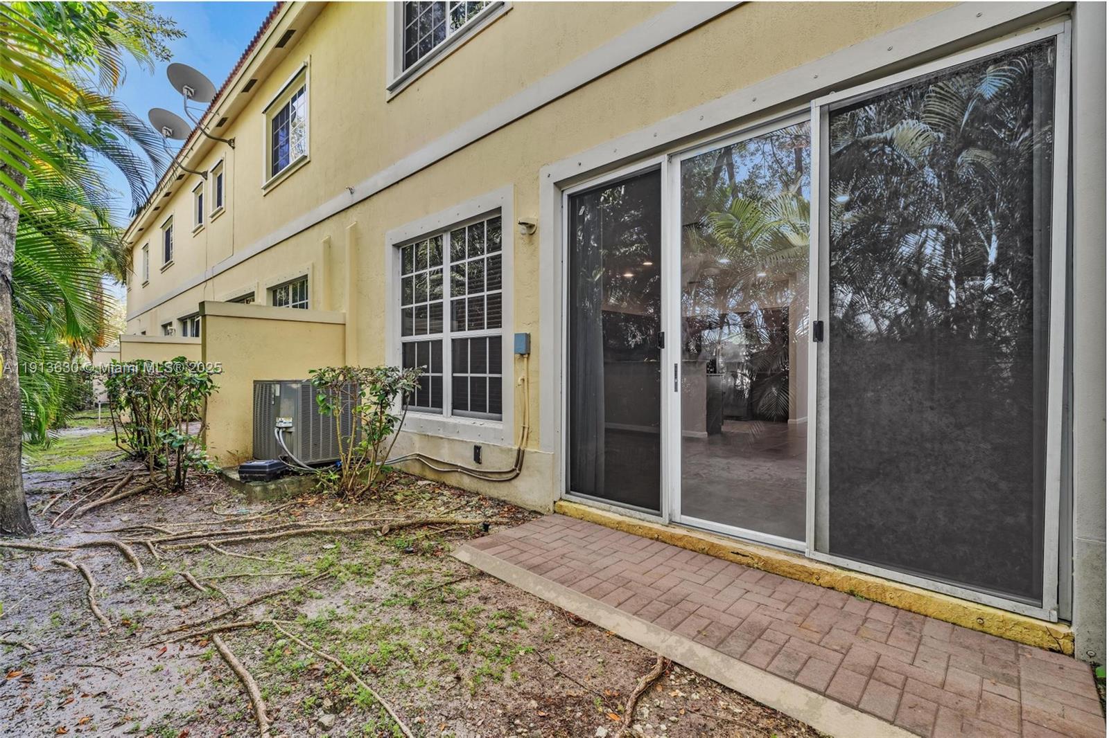 3226 NW 31st Ter