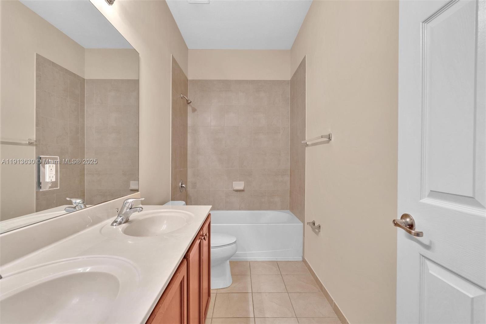 3226 NW 31st Ter