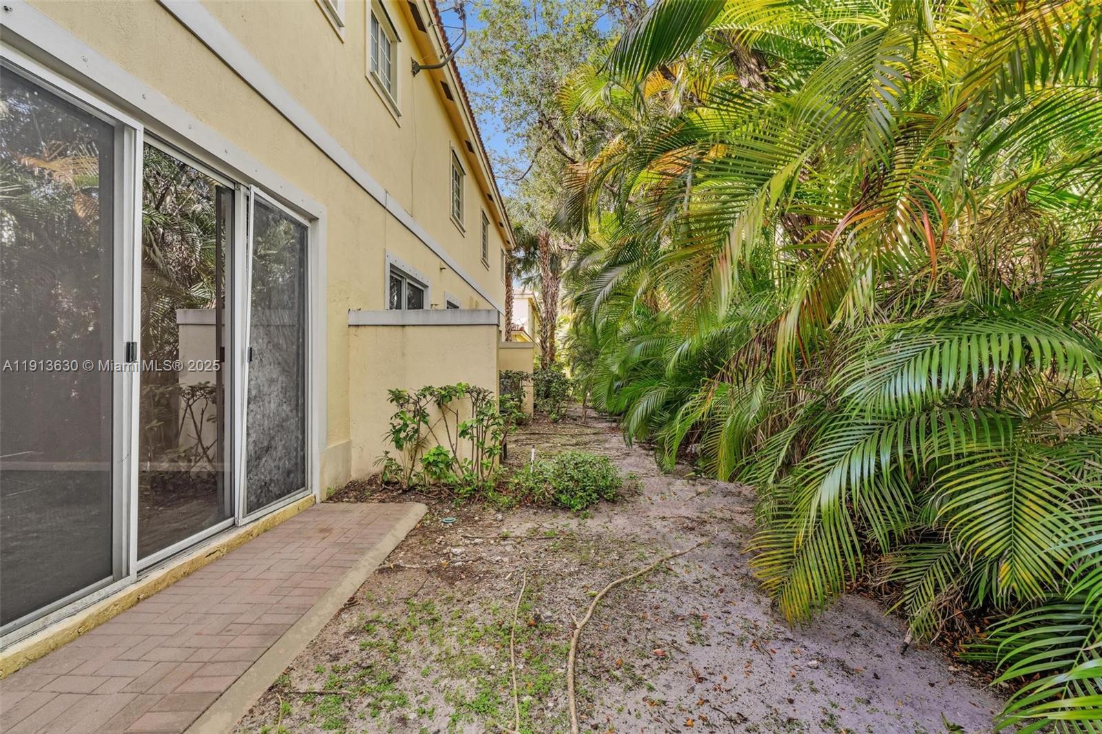 3226 NW 31st Ter