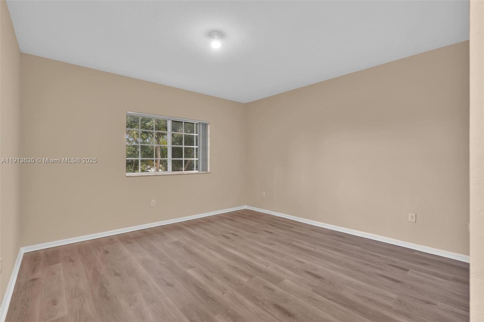 3226 NW 31st Ter
