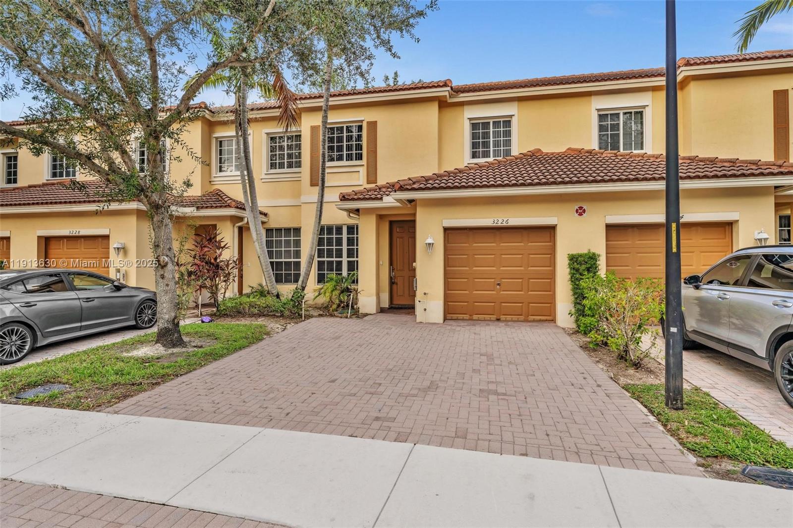 3226 NW 31st Ter