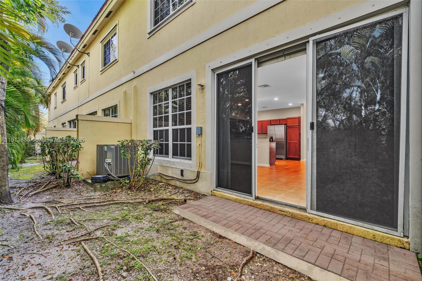 3226 NW 31st Ter