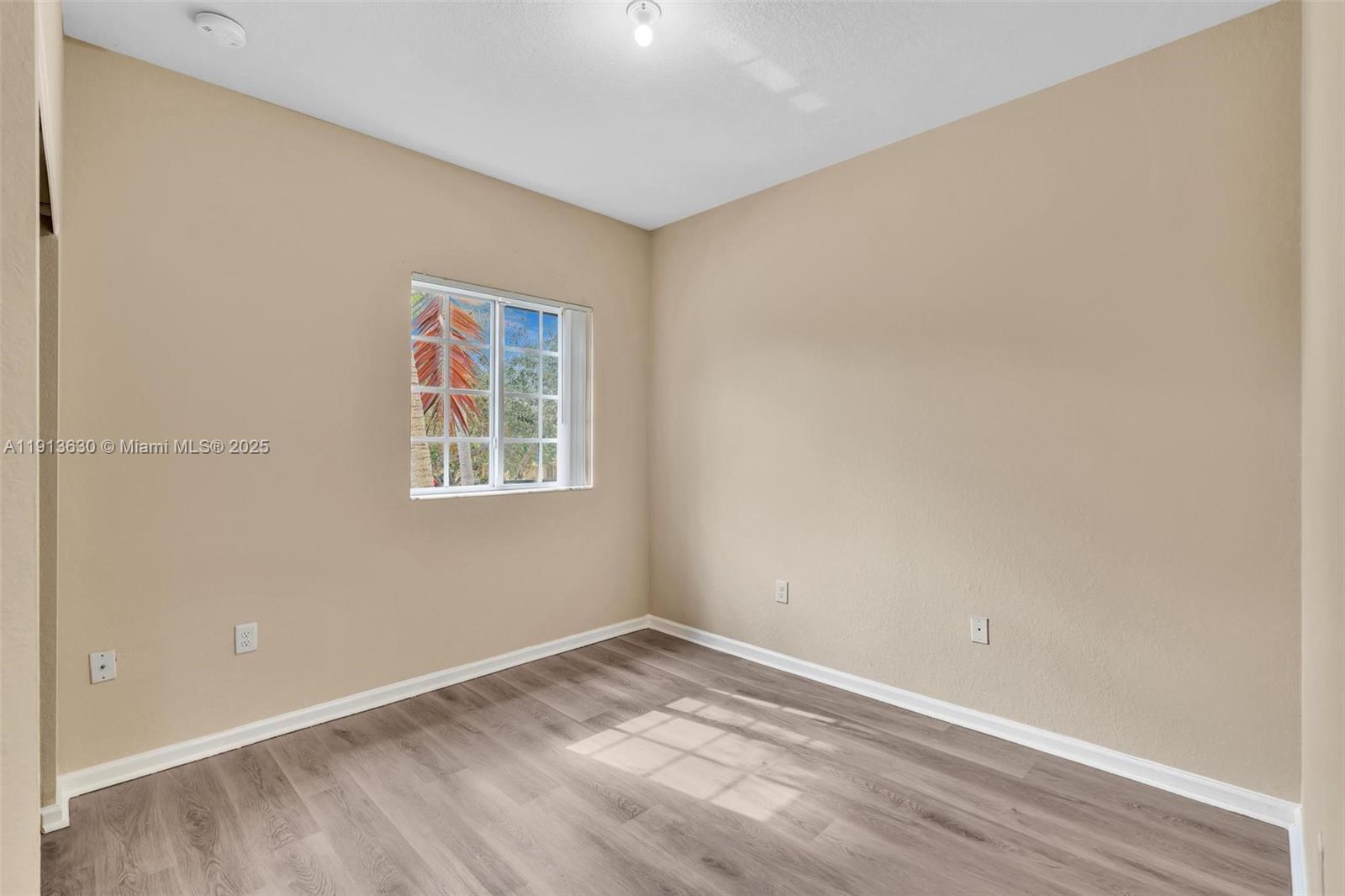 3226 NW 31st Ter