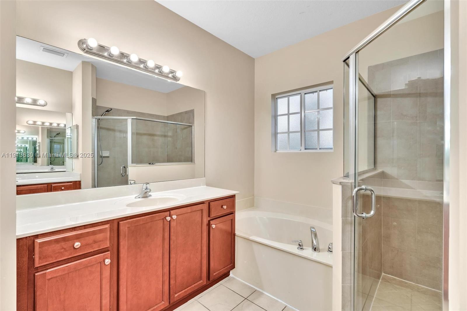 3226 NW 31st Ter