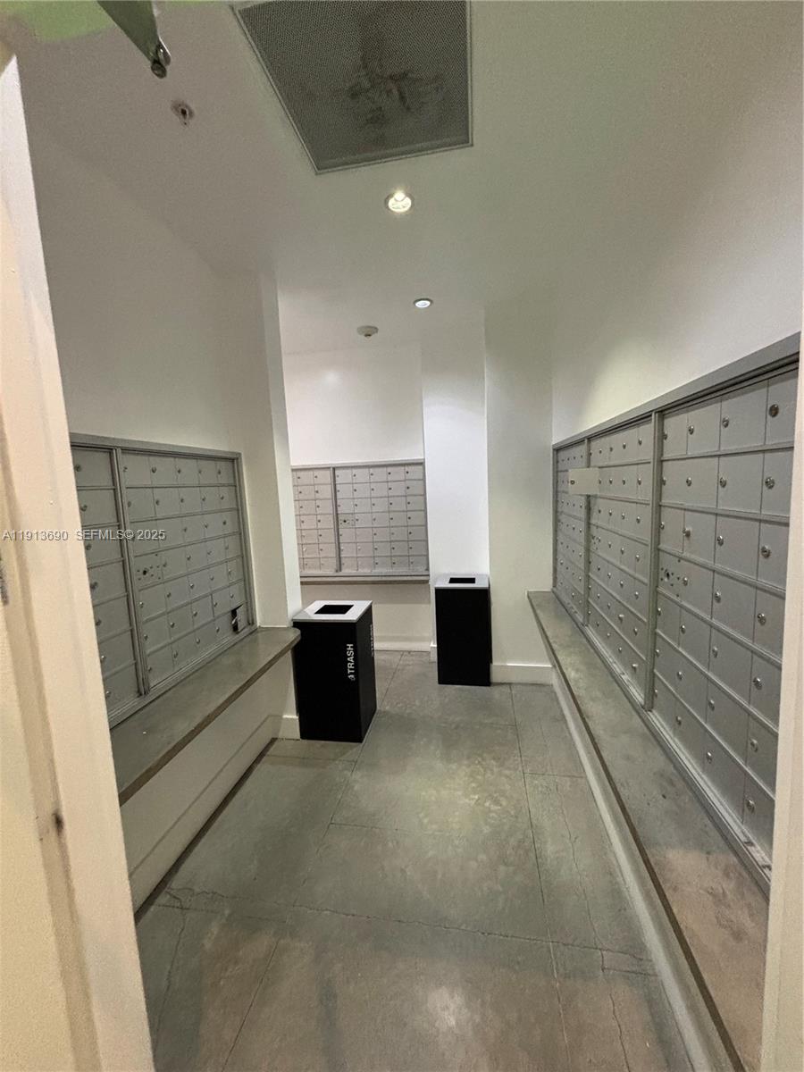 133 NE 2nd Ave # 1519