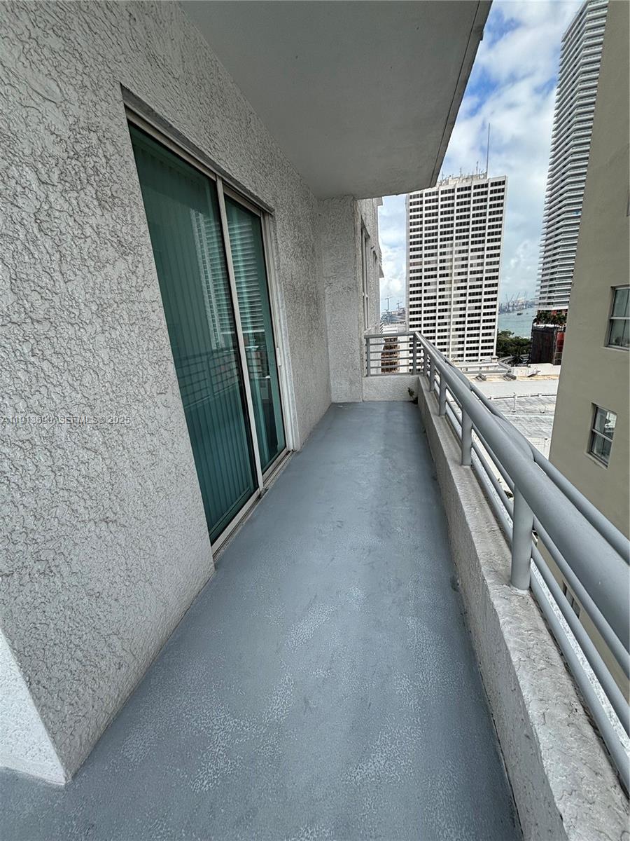 133 NE 2nd Ave # 1519