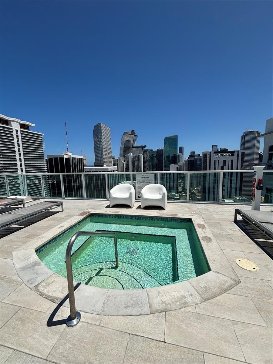 133 NE 2nd Ave # 1519