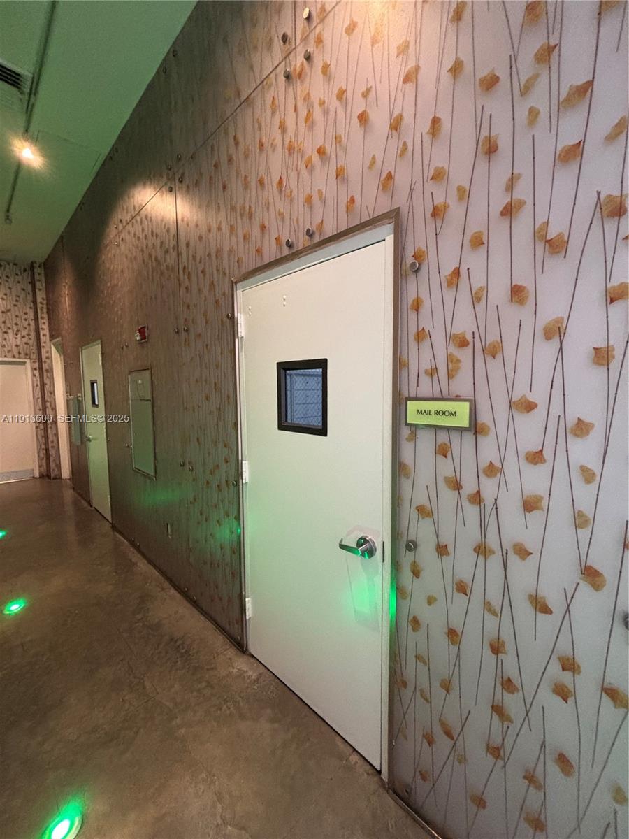 133 NE 2nd Ave # 1519