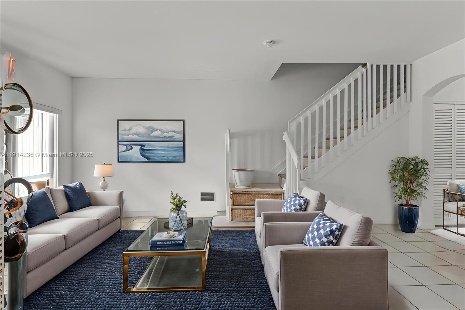 8245 NW 108th Ave # 15 Unit: 6-15