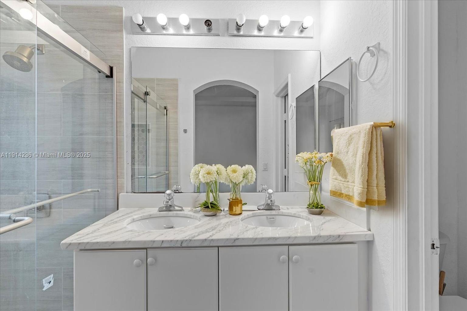 8245 NW 108th Ave # 15 Unit: 6-15