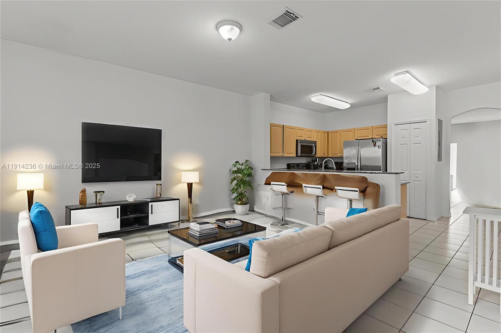 8245 NW 108th Ave # 15 Unit: 6-15