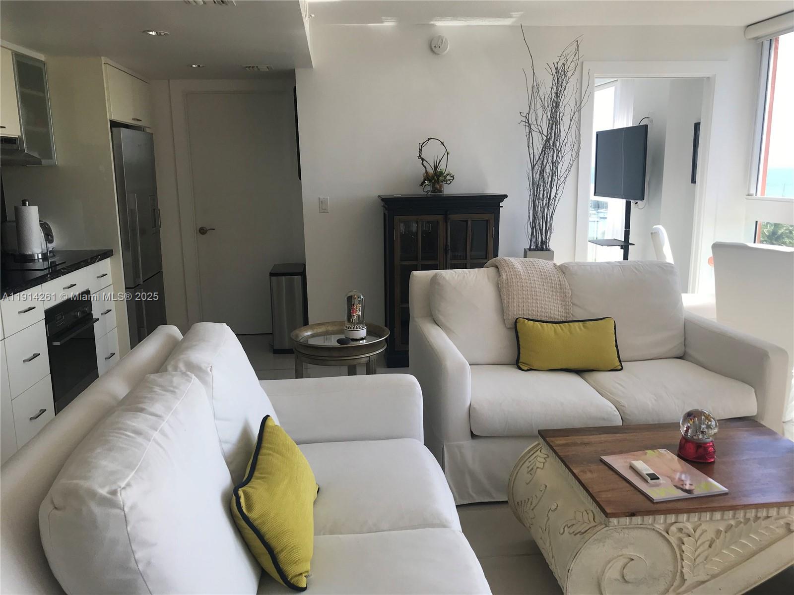 2951 S Bayshore Dr # 904