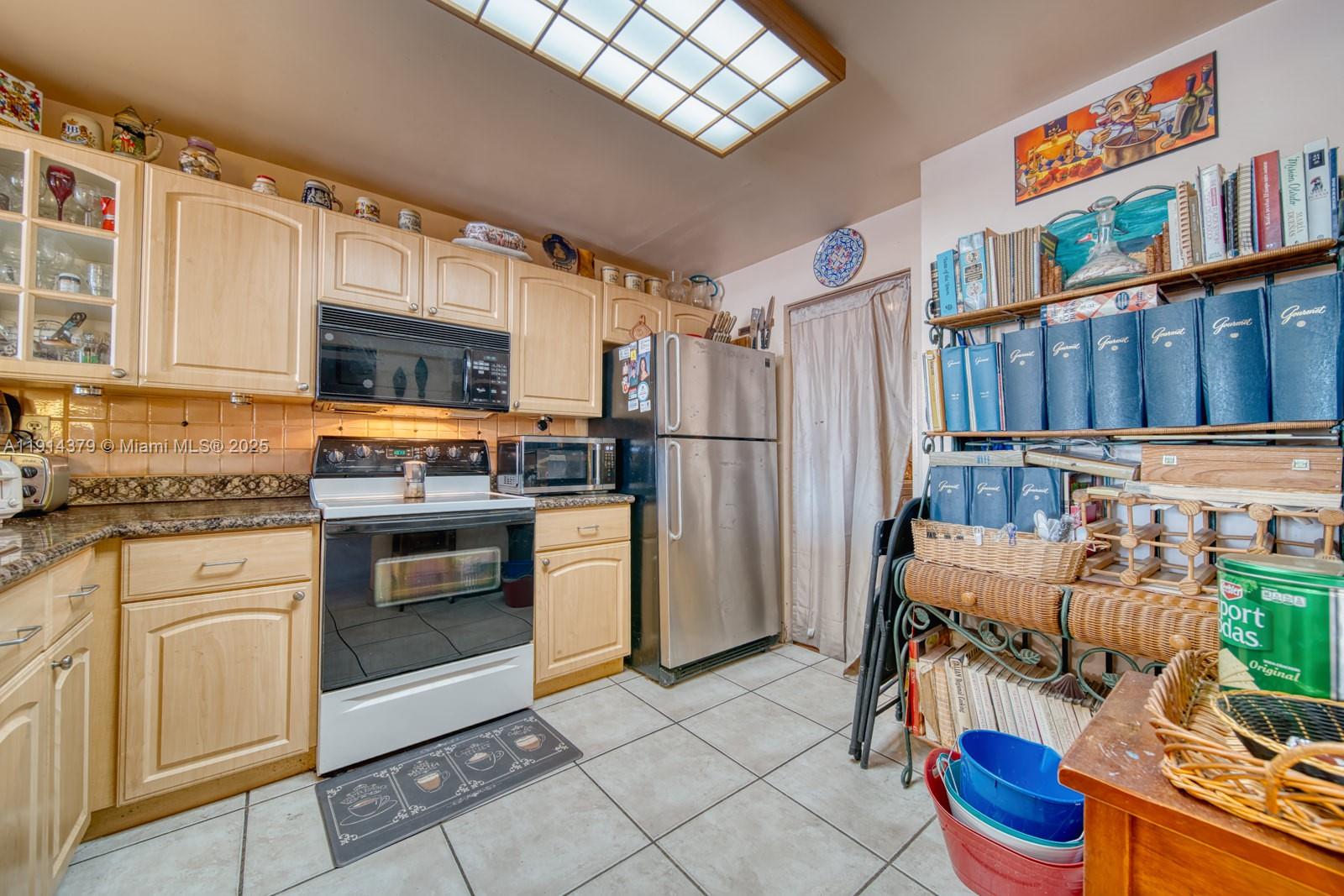 1207 SW 131st Place Cir W