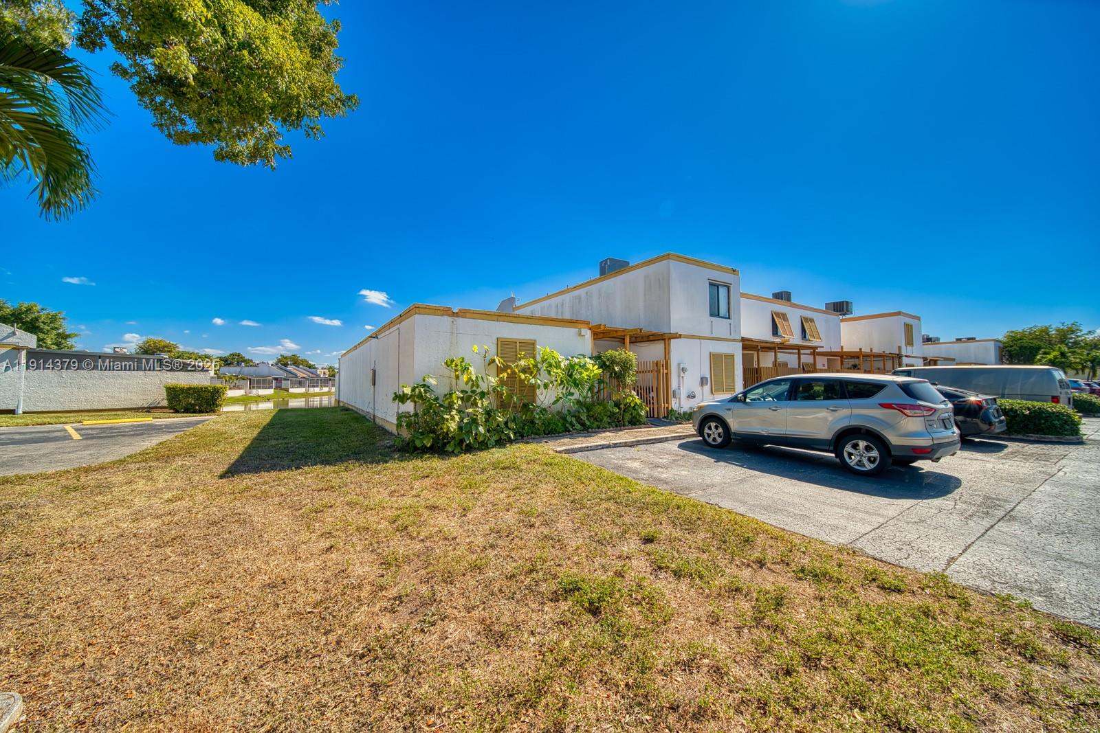 1207 SW 131st Place Cir W