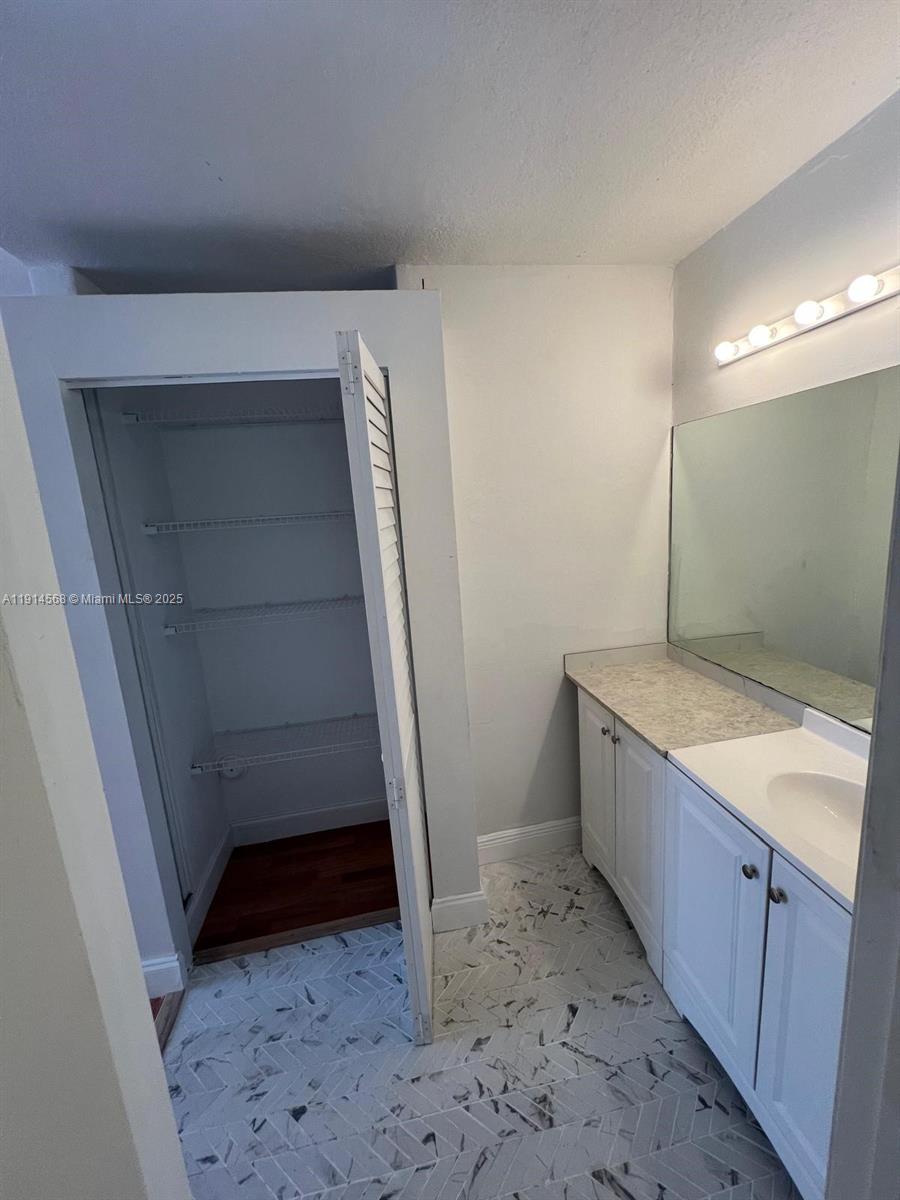 2174 Champions Way # 0