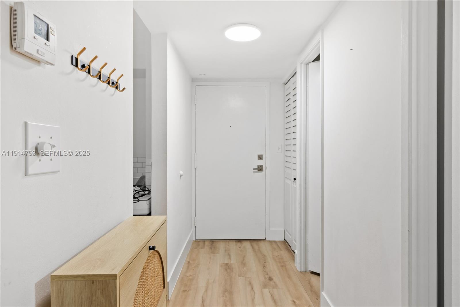 2801 NE 183rd St # 108W