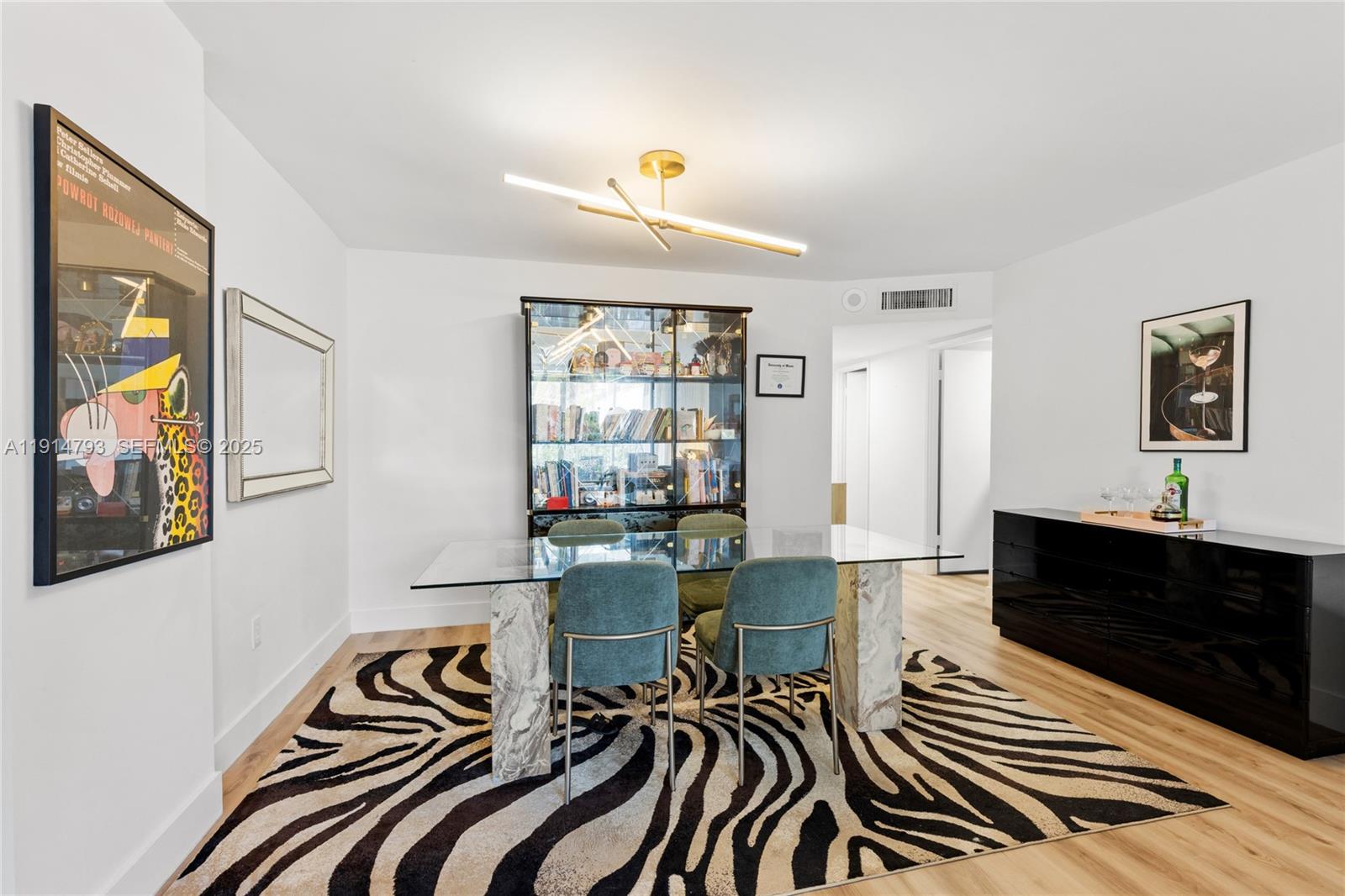 2801 NE 183rd St # 108W