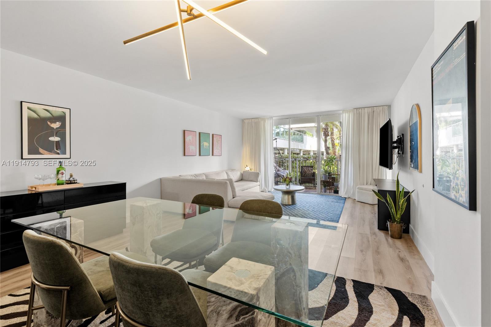 2801 NE 183rd St # 108W