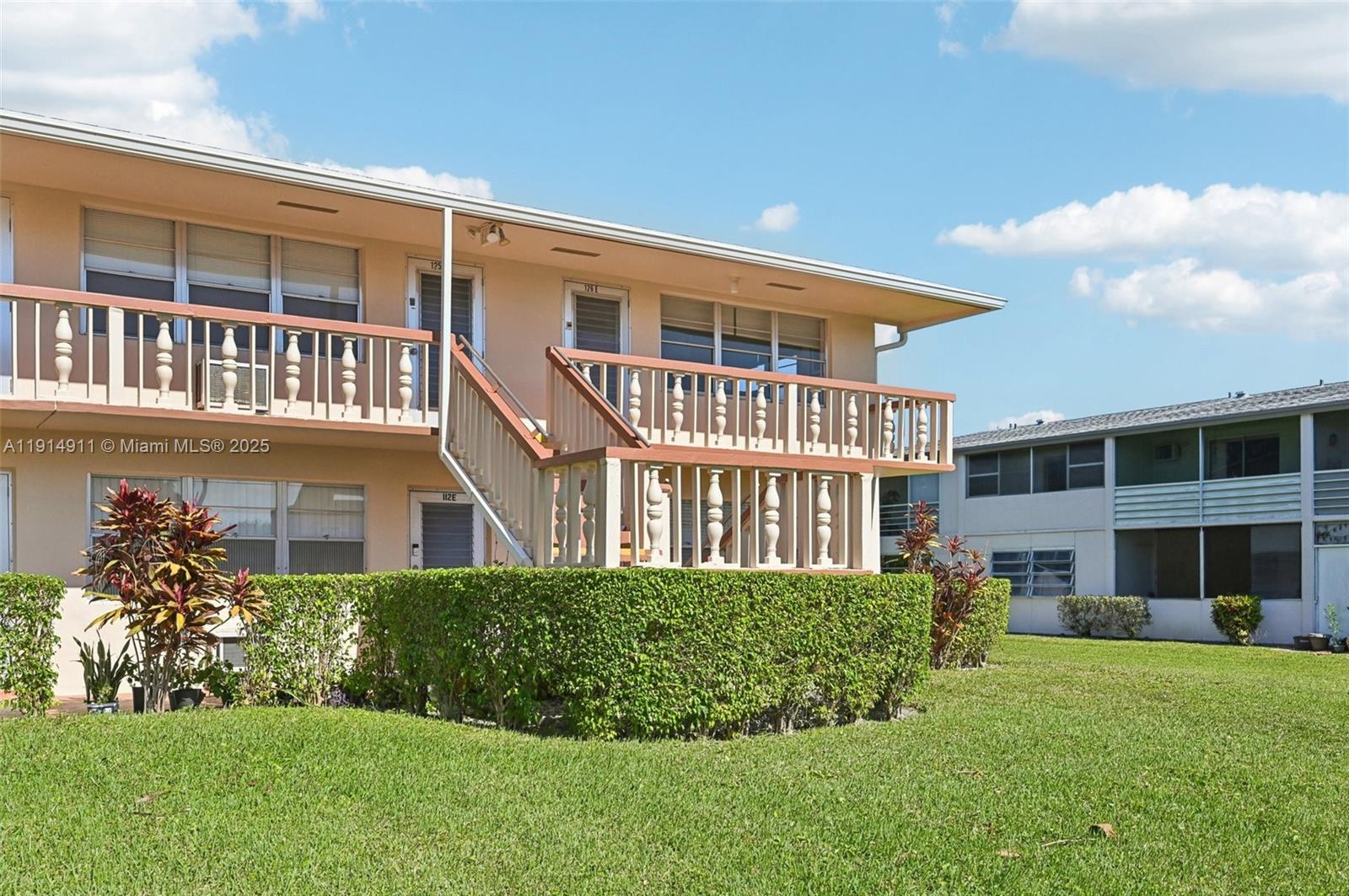 126 Canterbury E # 126