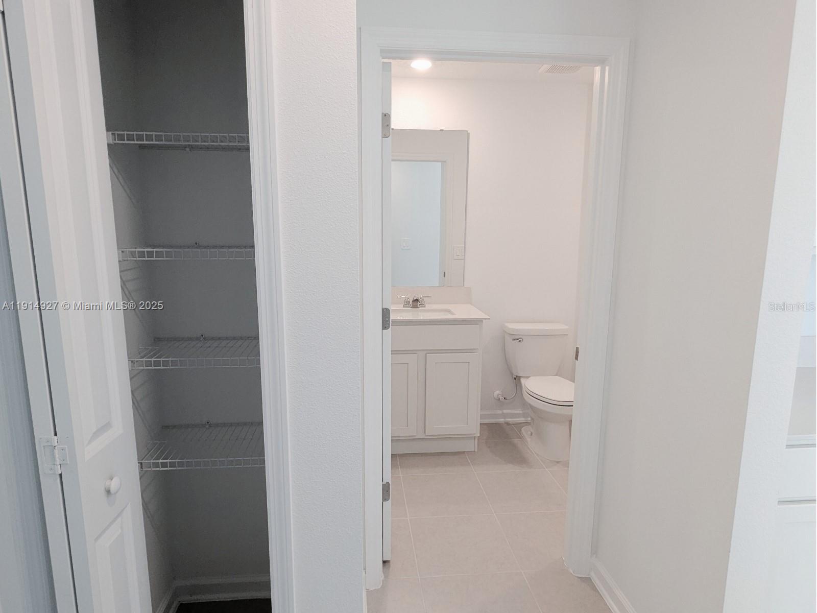 2175 CHRIS DRIVE Unit: .