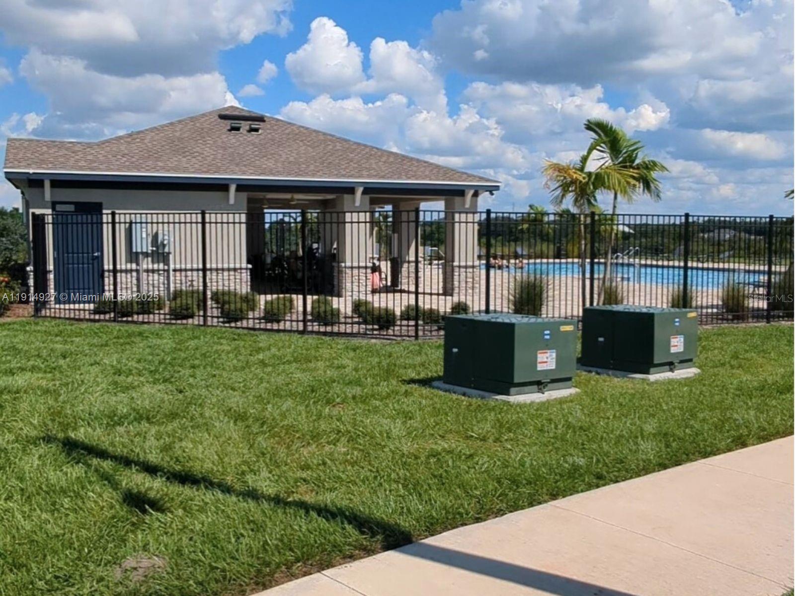 2175 CHRIS DRIVE Unit: .