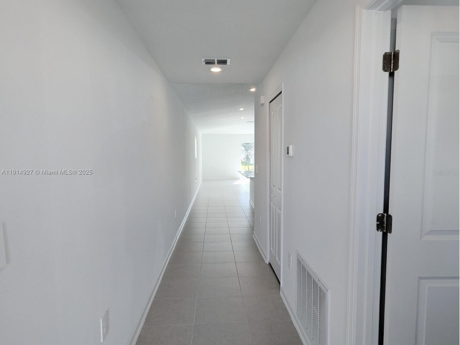 2175 CHRIS DRIVE Unit: .