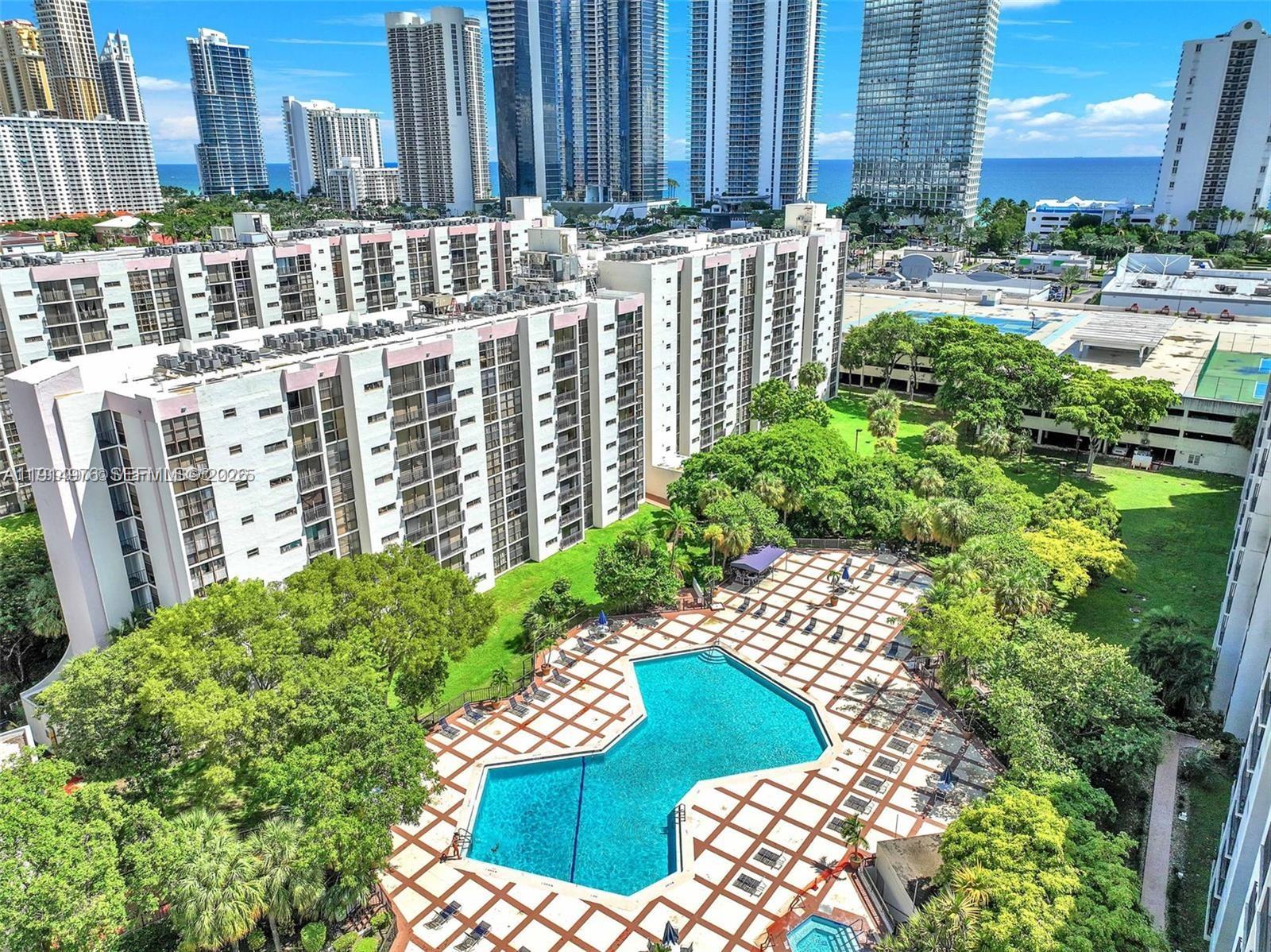 17021 N Bay Rd # 803