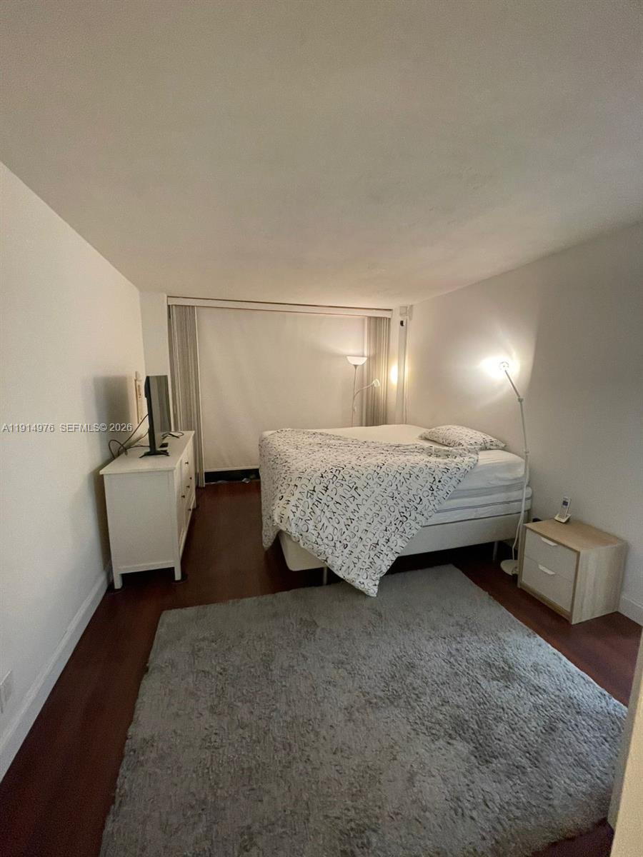 17021 N Bay Rd # 803