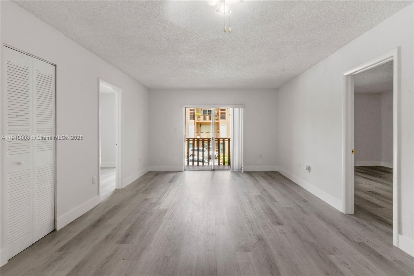 4855 NW 7th St # 6 Unit: 206-6