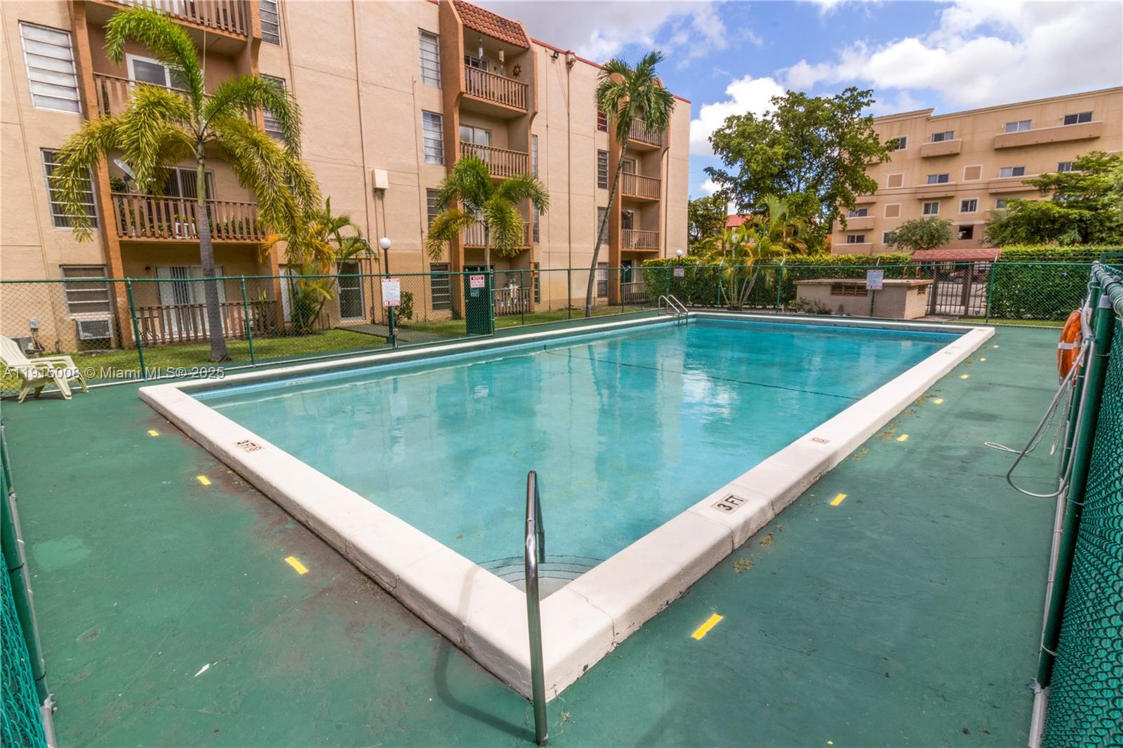 4855 NW 7th St # 6 Unit: 206-6