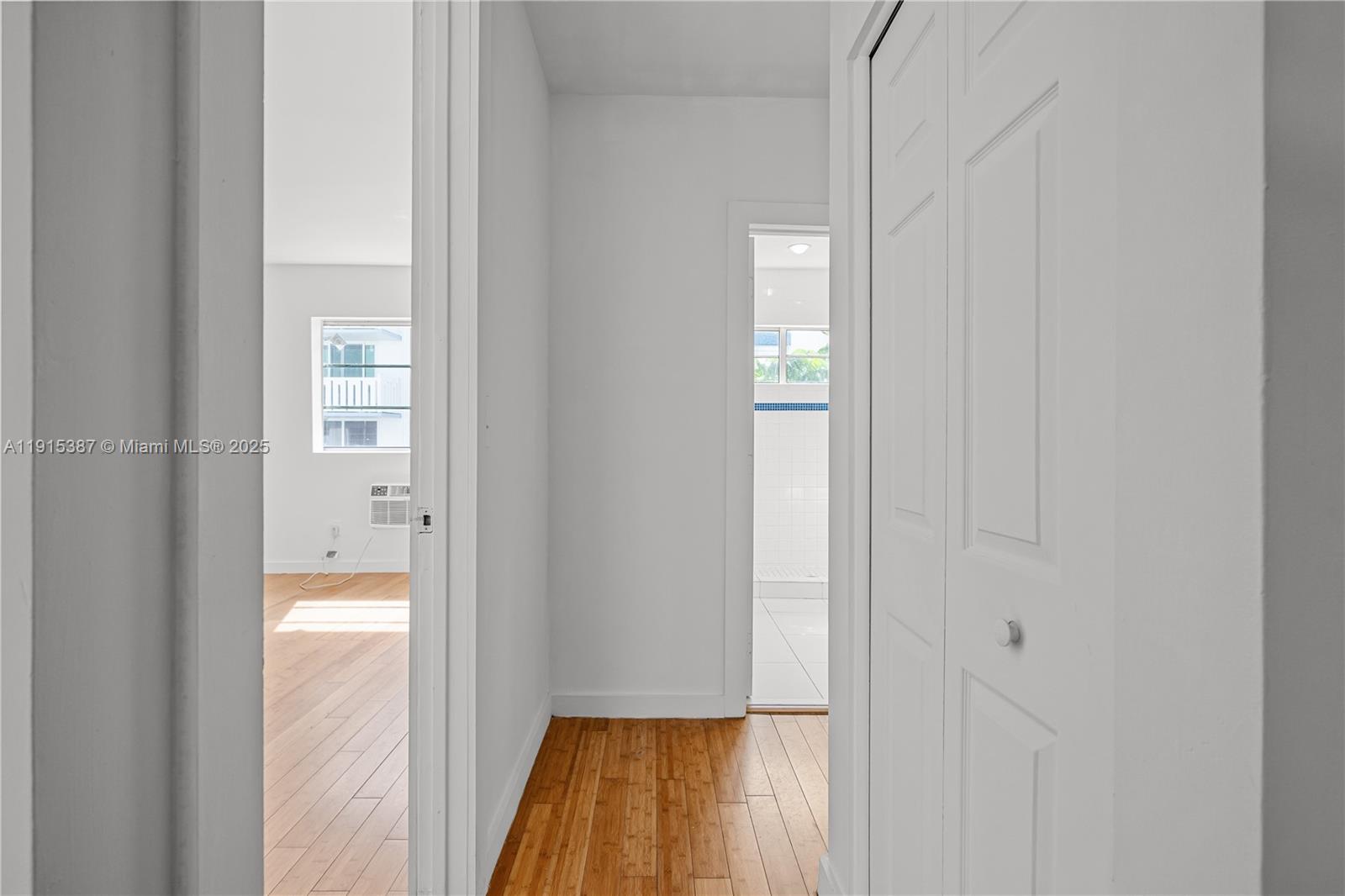 7930 Tatum Waterway Dr # S19