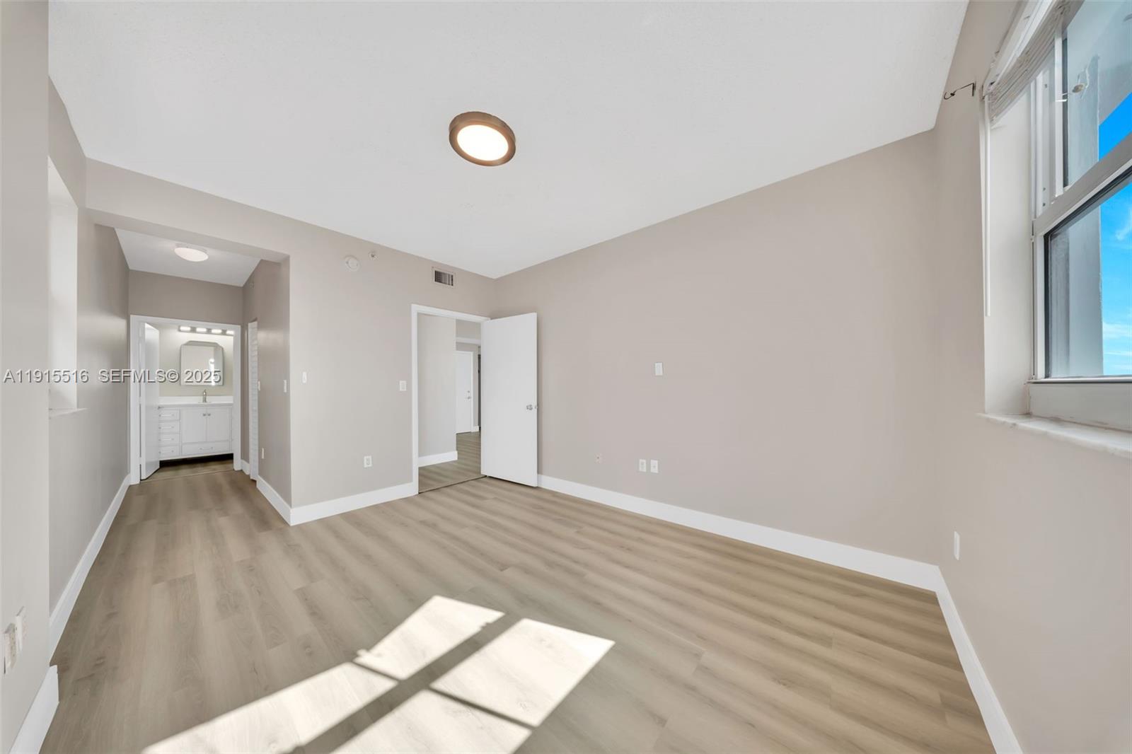 185 SE 14th Ter # 2008