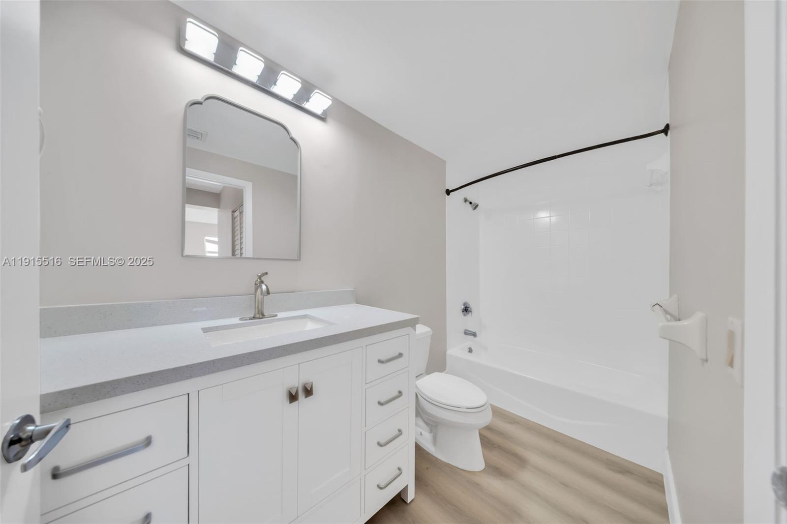 185 SE 14th Ter # 2008