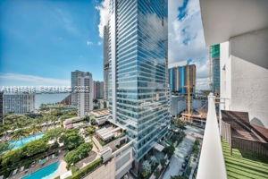 185 SE 14th Ter # 2008