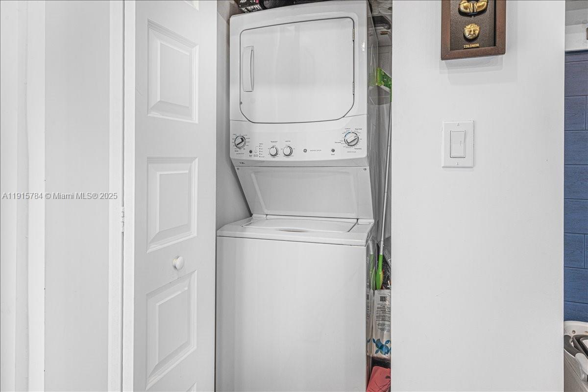 8301 NW 41st St # 309 Unit: B-309