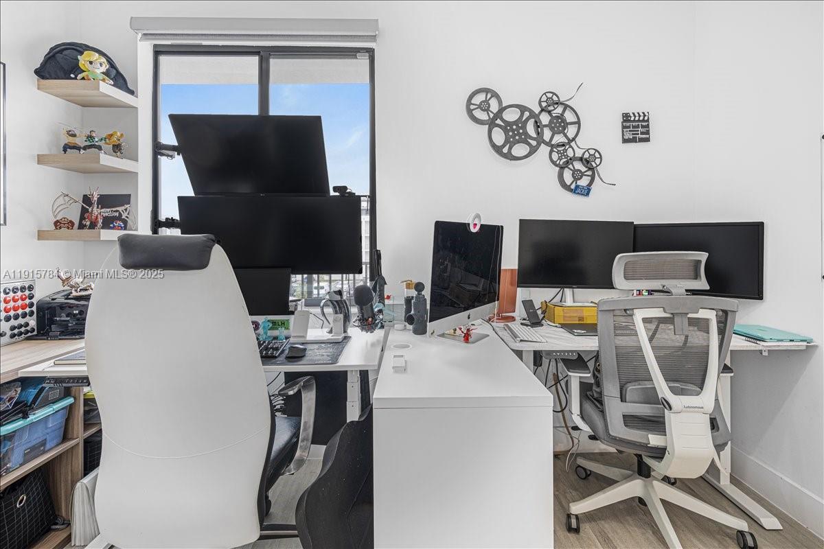 8301 NW 41st St # 309 Unit: B-309