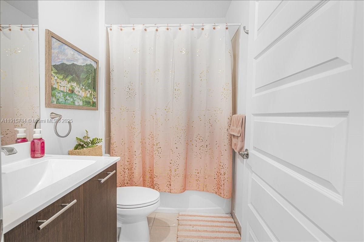 8301 NW 41st St # 309 Unit: B-309