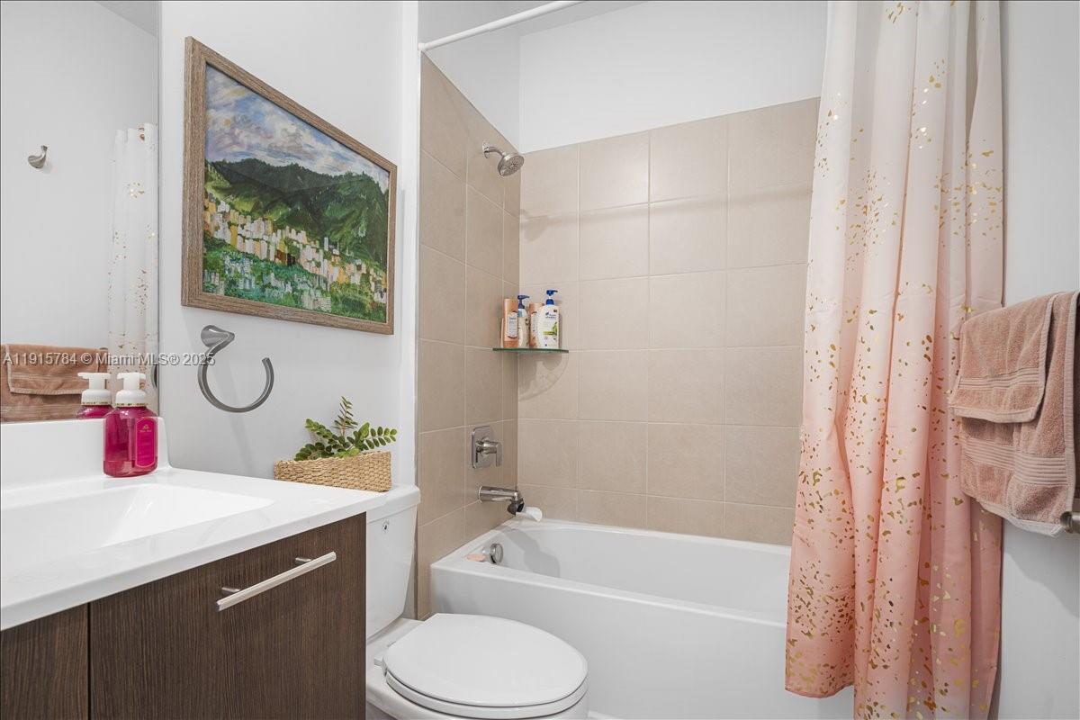 8301 NW 41st St # 309 Unit: B-309