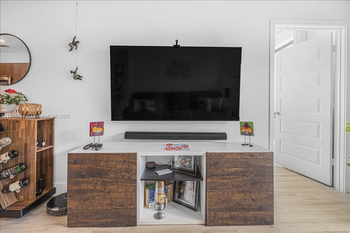 8301 NW 41st St # 309 Unit: B-309