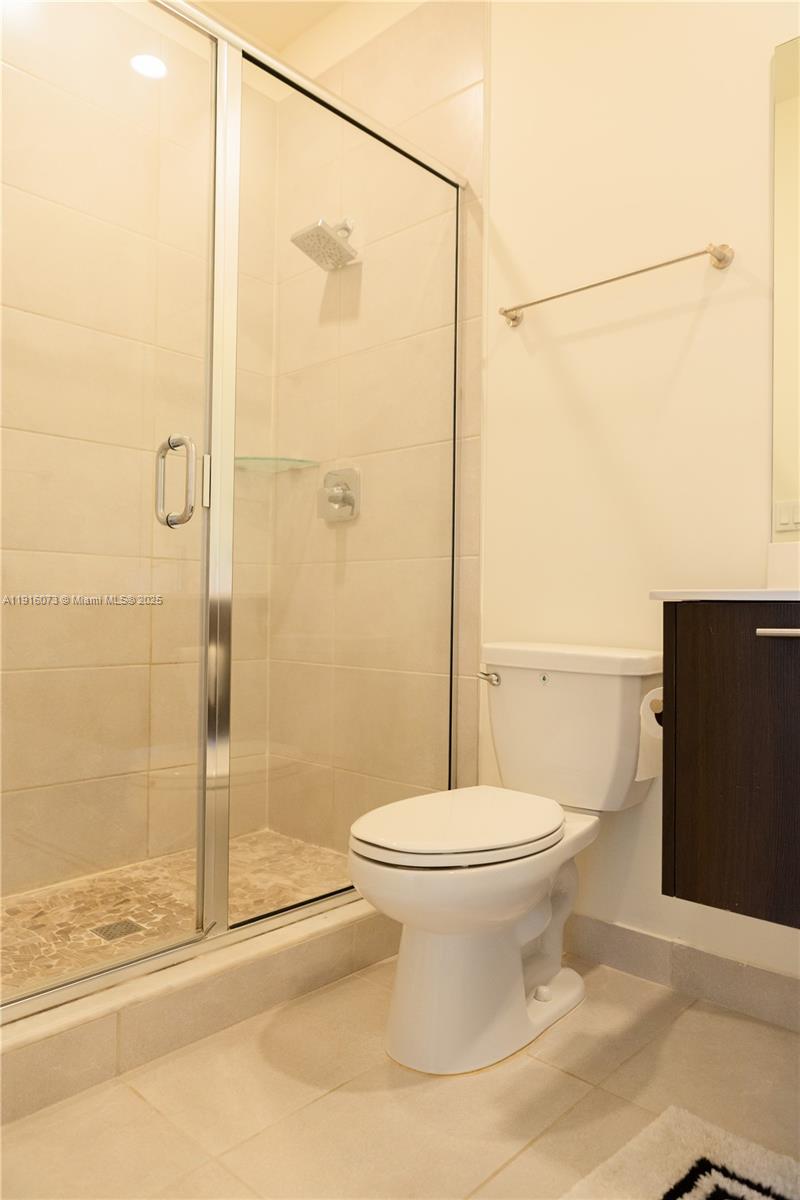 8039 NW 104th Ave # 33