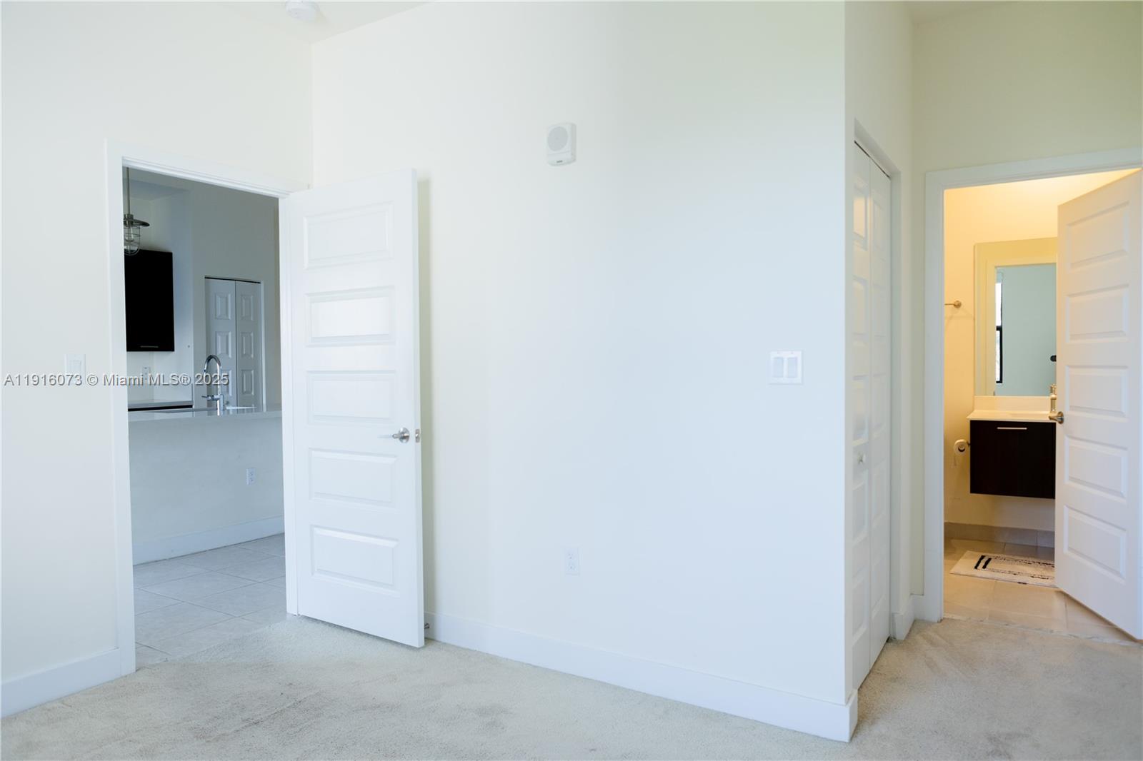 8039 NW 104th Ave # 33