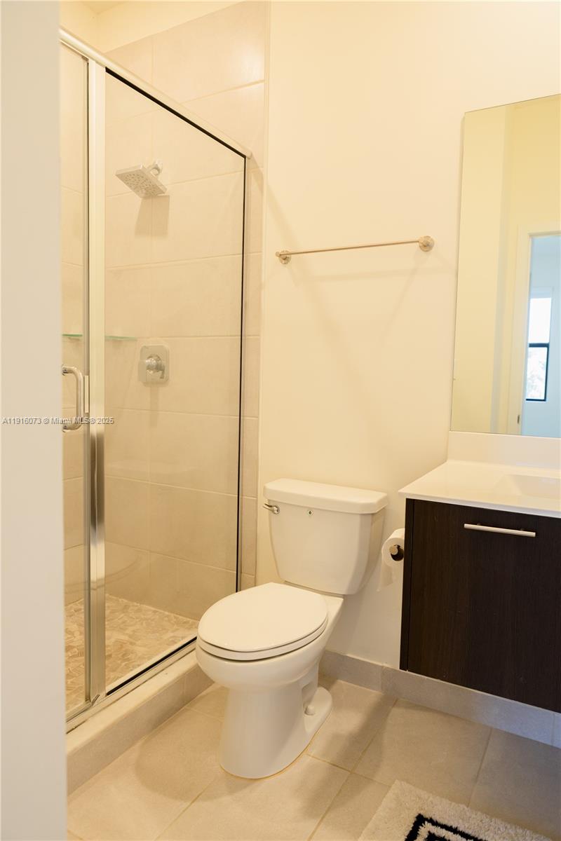 8039 NW 104th Ave # 33