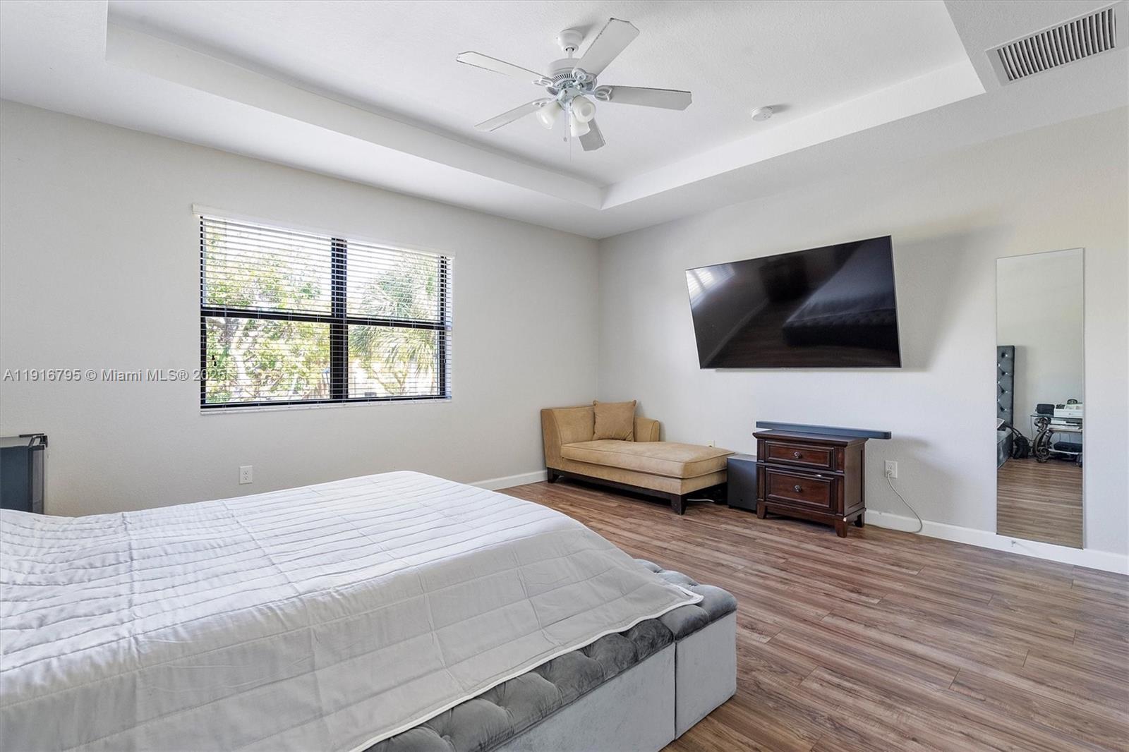 9115 SW 227th Ter