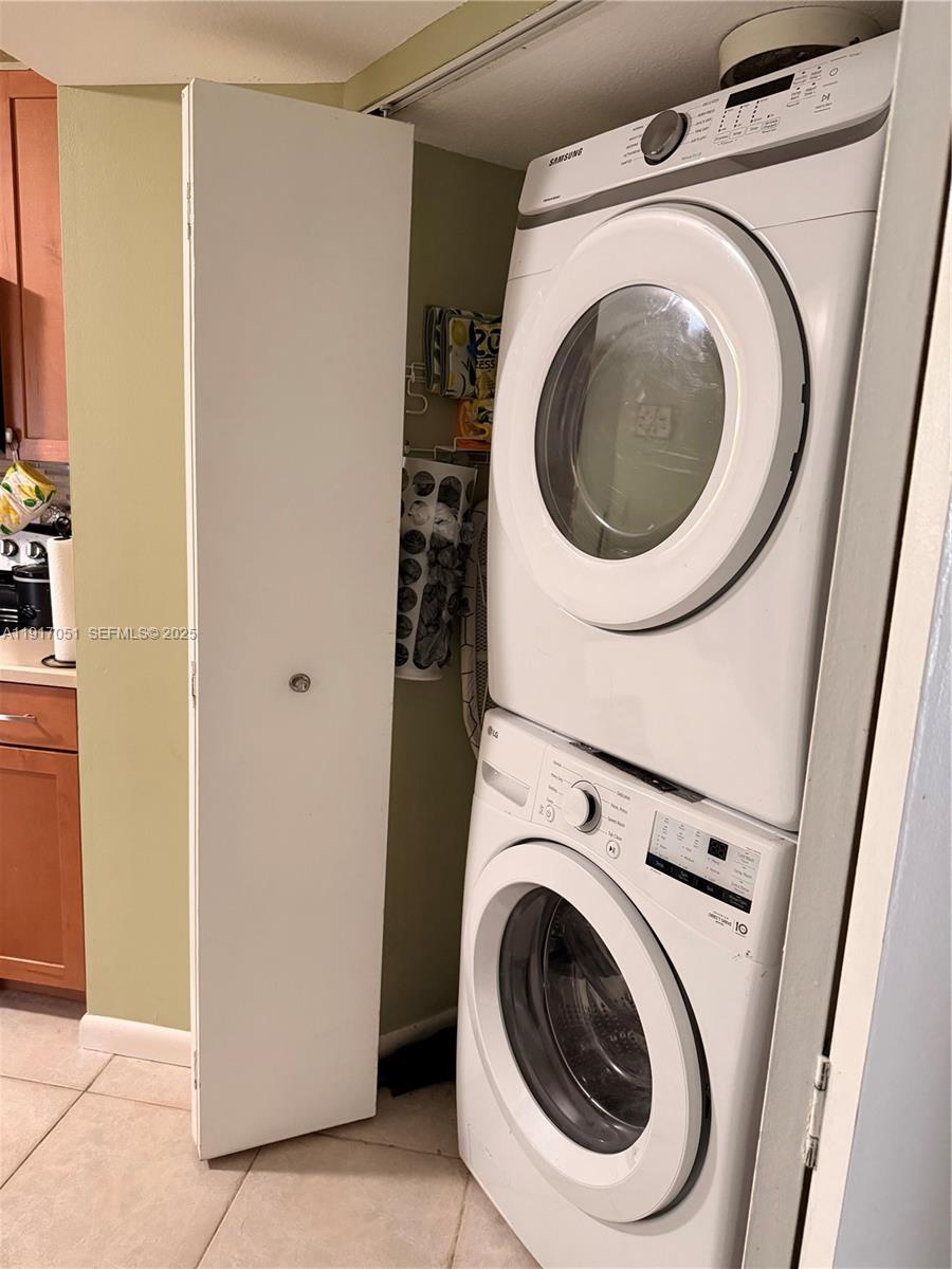 2644 SE 19th Ct # D Unit: 203-D