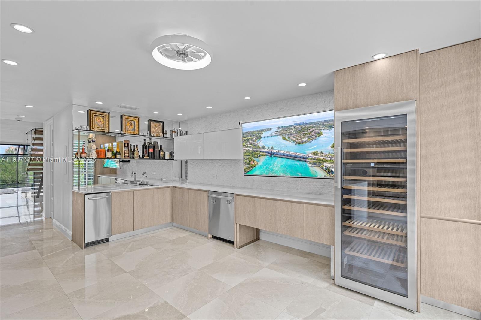 6124 Paradise Point Dr # 6124