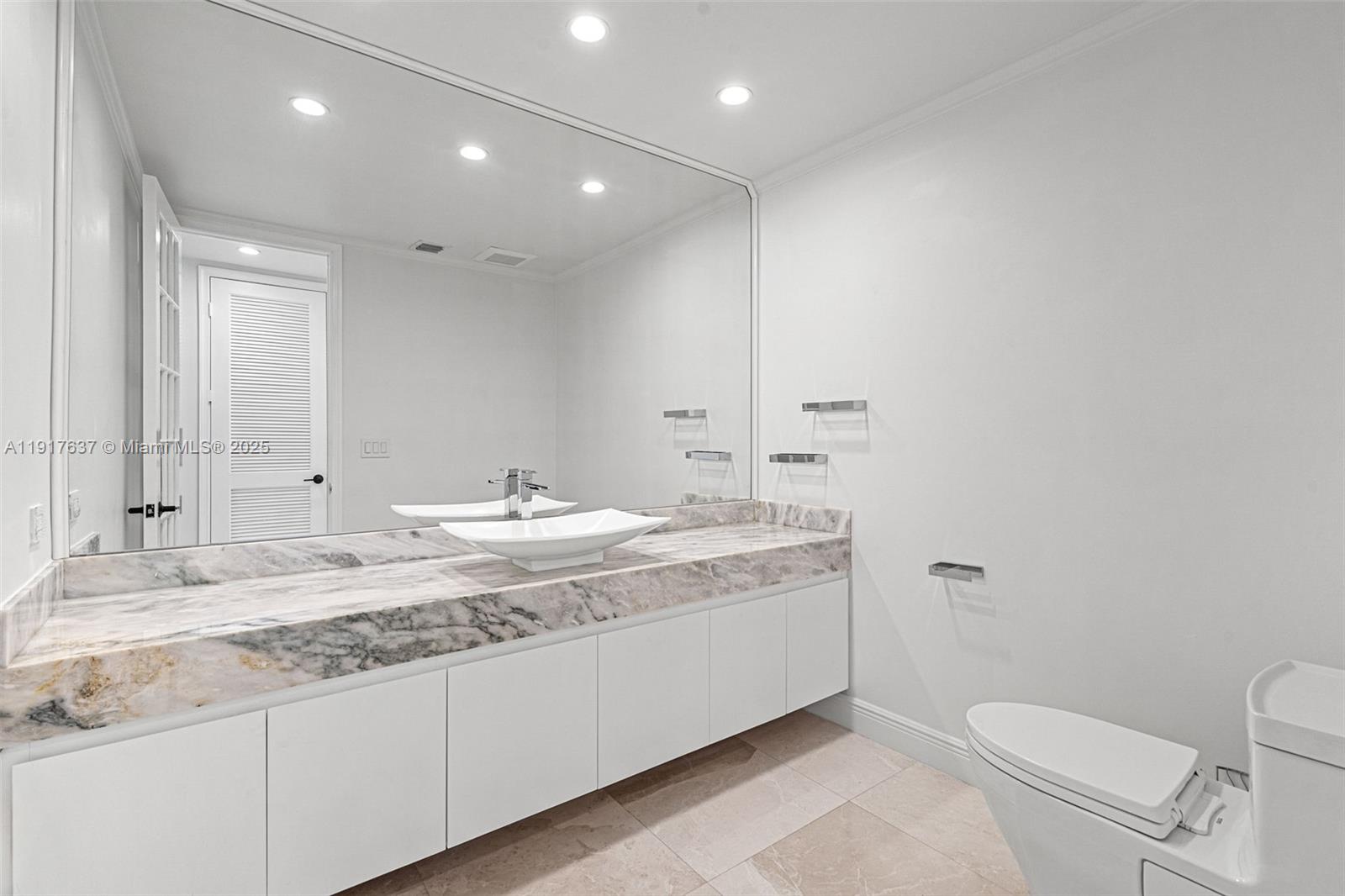 6124 Paradise Point Dr # 6124