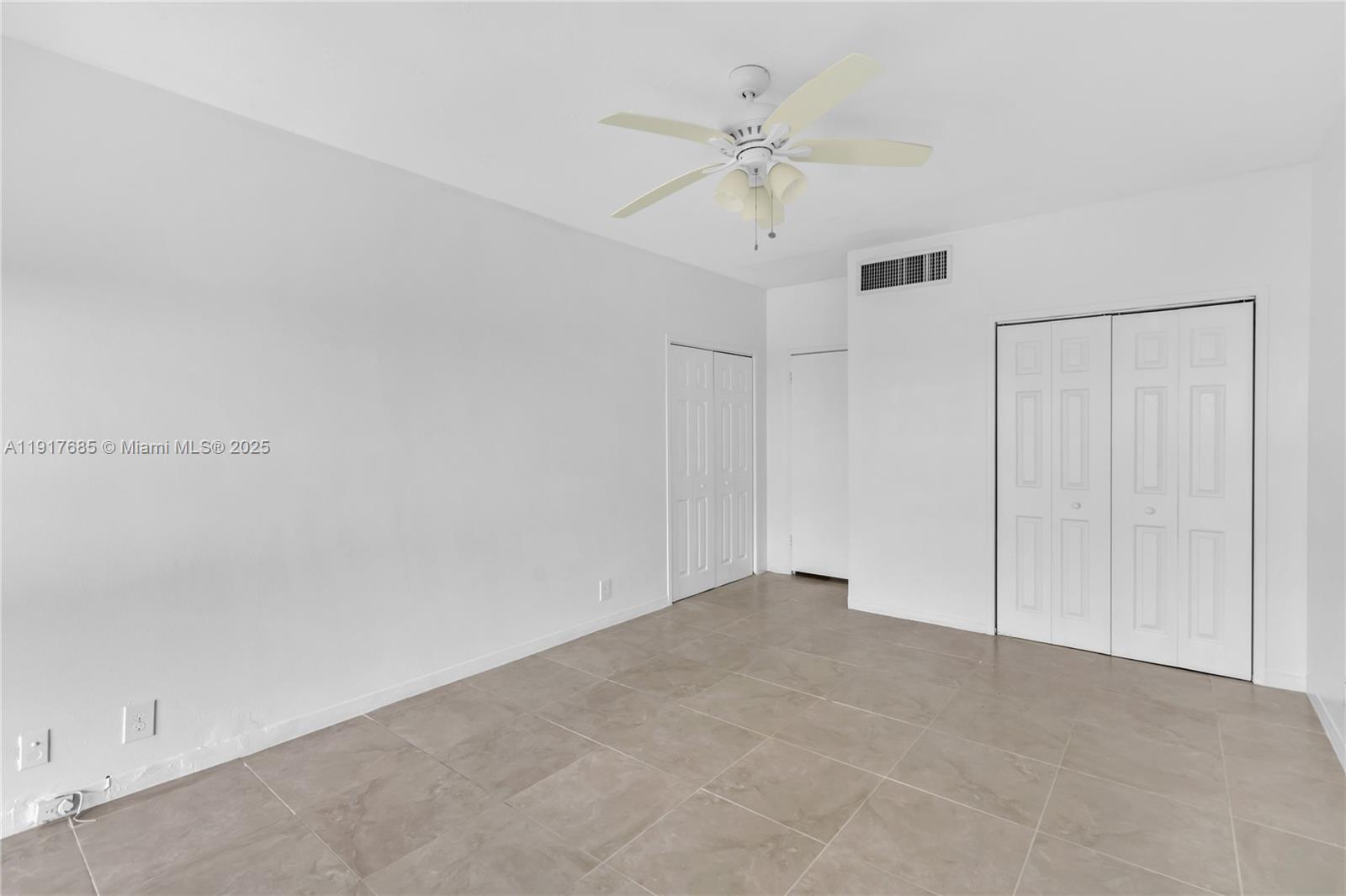 880 NE 69th St # 10R