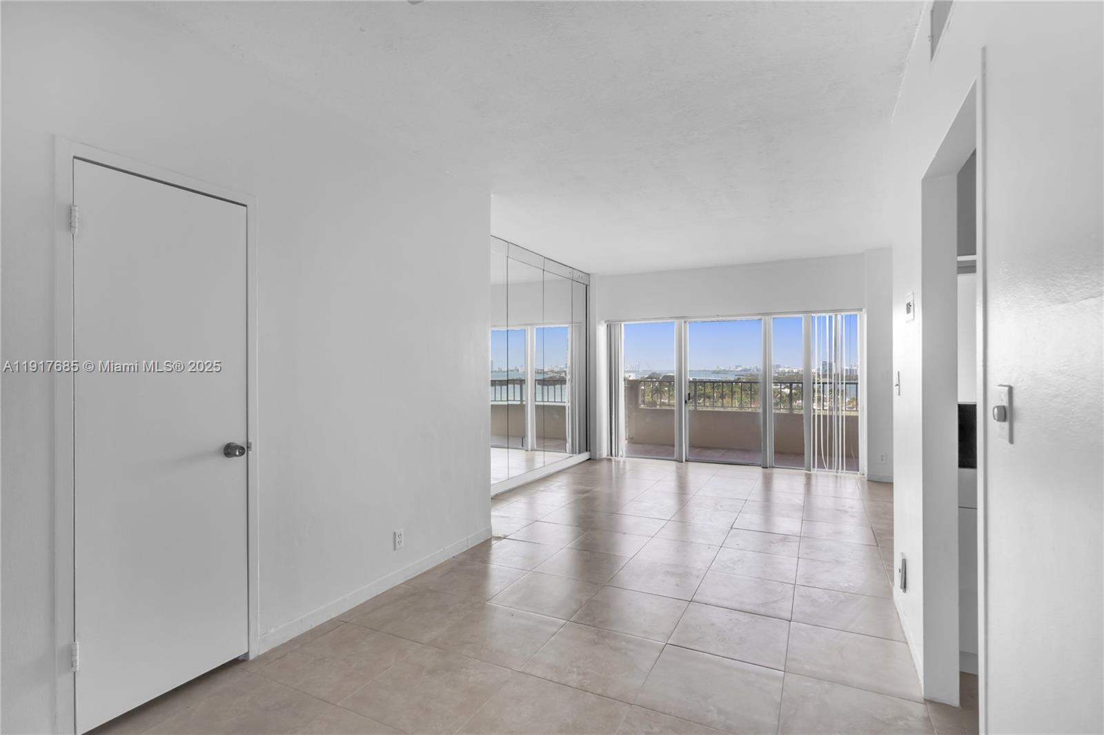 880 NE 69th St # 10R