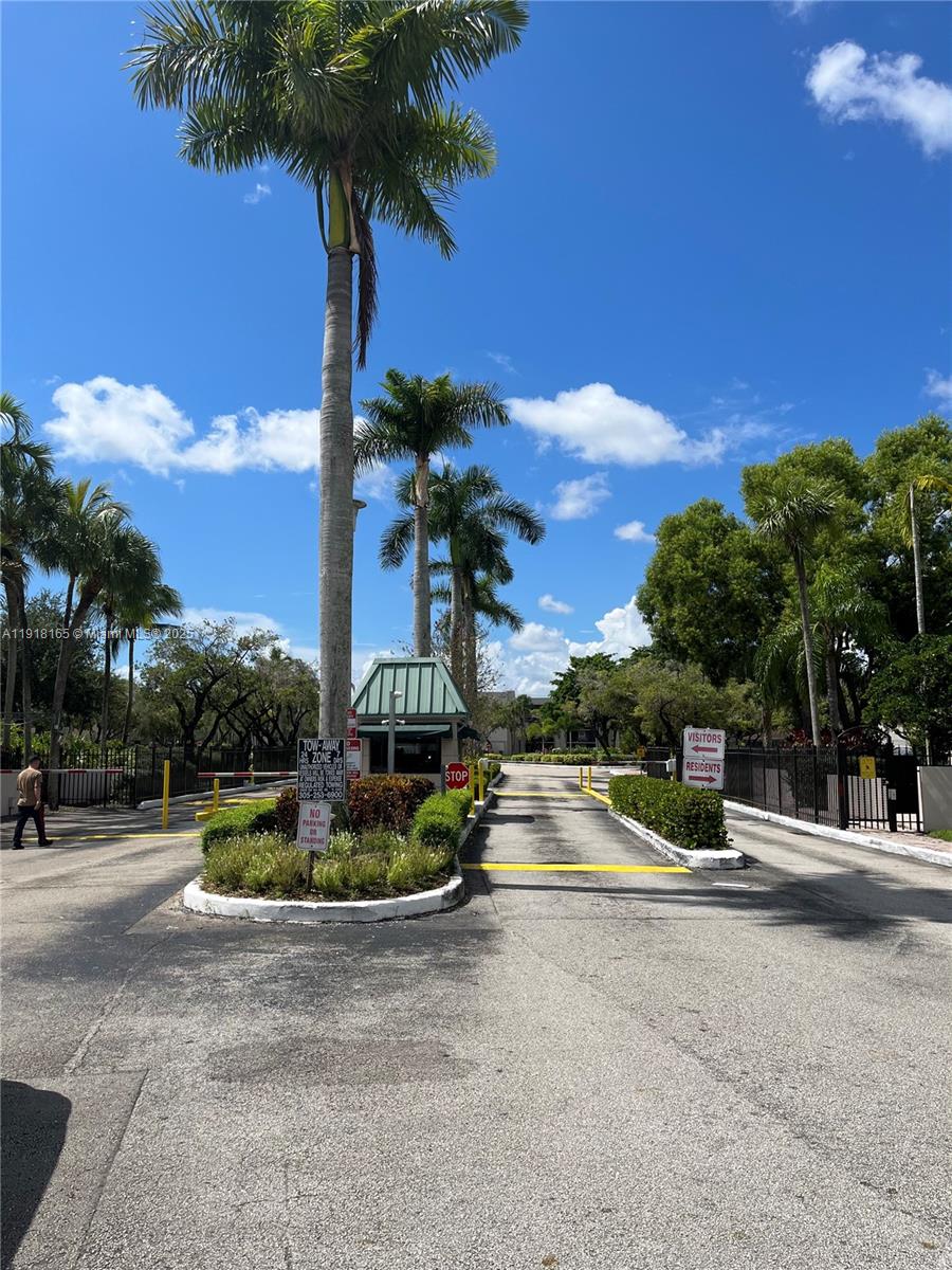 8600 SW 133rd Ave Rd # 107