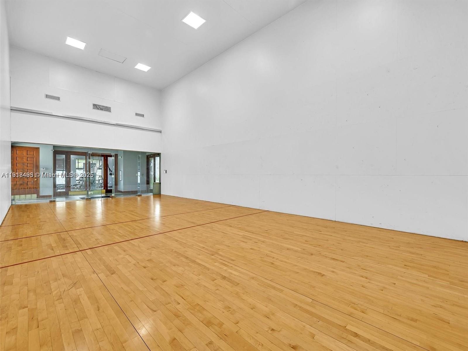 2071 Renaissance Blvd # 303